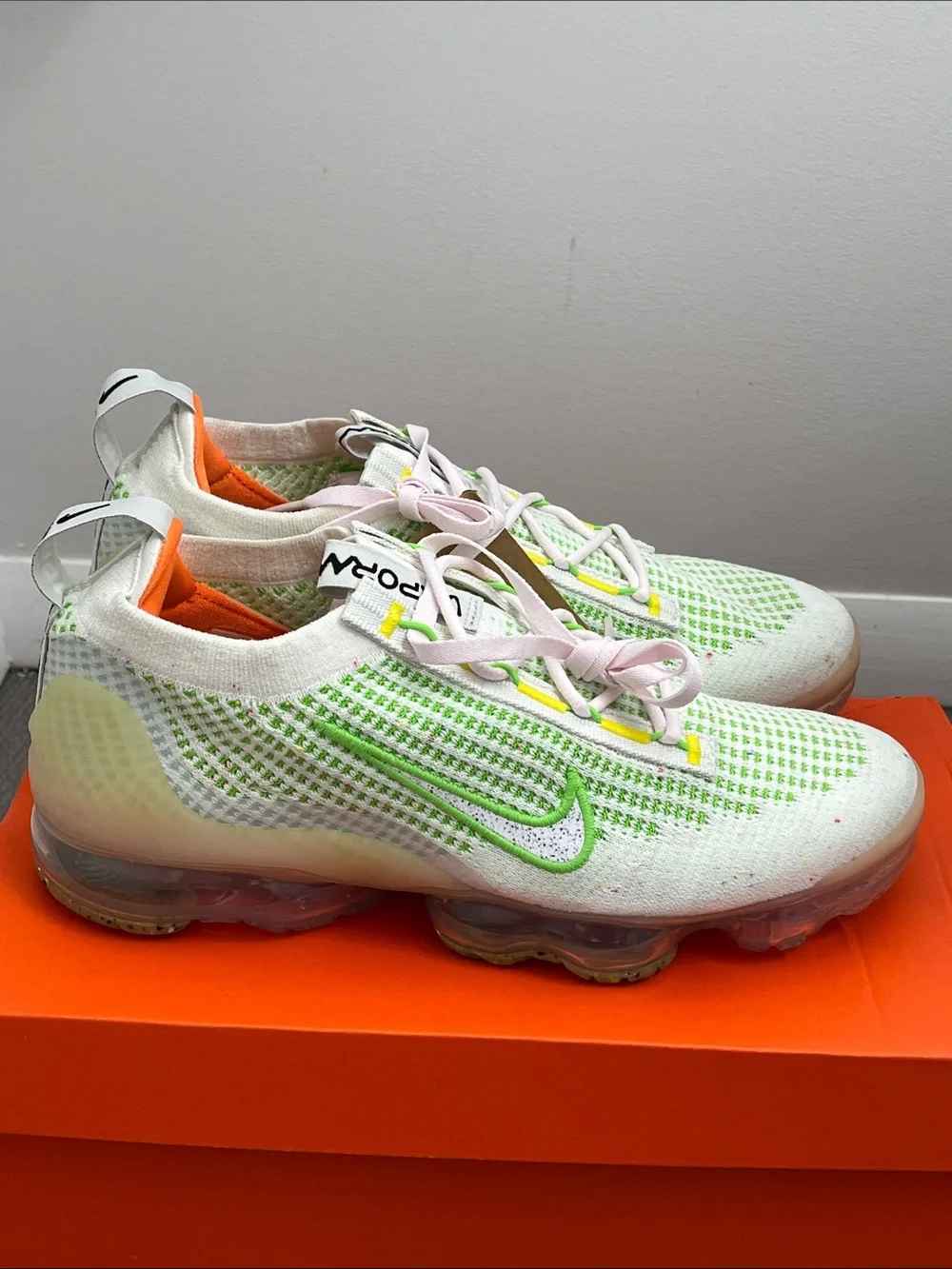 Nike air vapormax 2021 Flyknit  pearl pink sail sneakers women’s 9.5 men’s 8